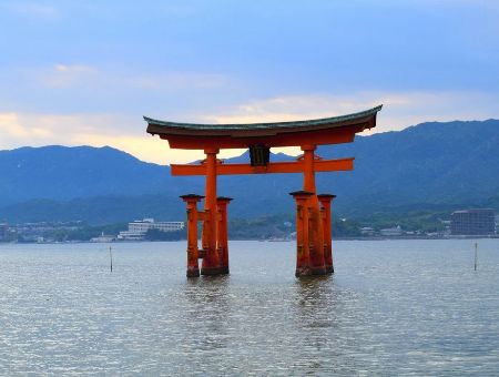 (星宇) 台中高松四國廣島岡山・瀨戶內海名景巡禮五日