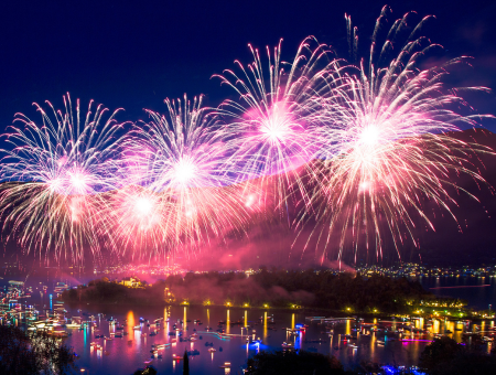 (泰越捷) 北海道富良野哈密瓜吃到飽+函館百萬夜景+洞爺花火節三大蟹六日